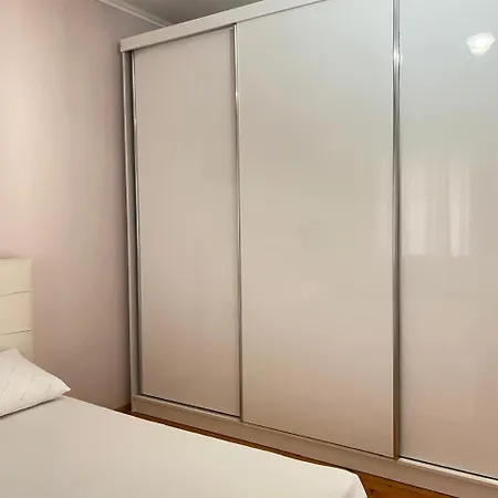 Roelka Guest house *
